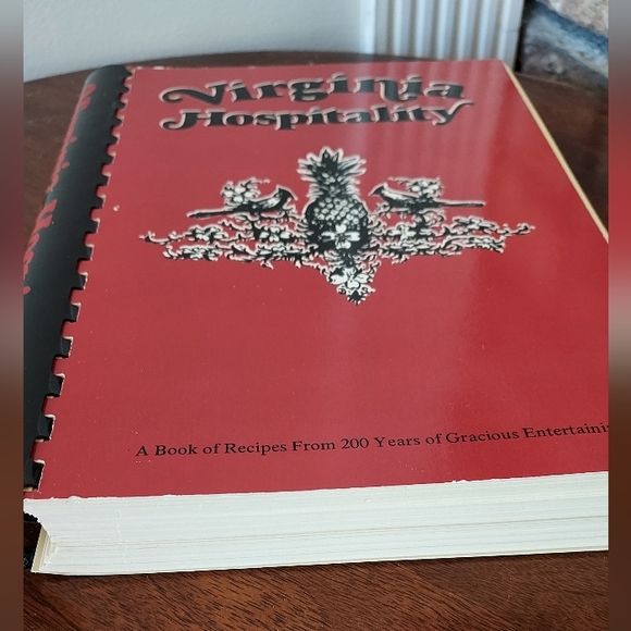 Cookbook Virginia Hospitality 1982 Junior League Hampton Collection Paperback - Picture 8 of 10